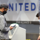 Image for article titled Welp, That Didn't Last Long: Airlines Welcome Back Banned Anti-Maskers
